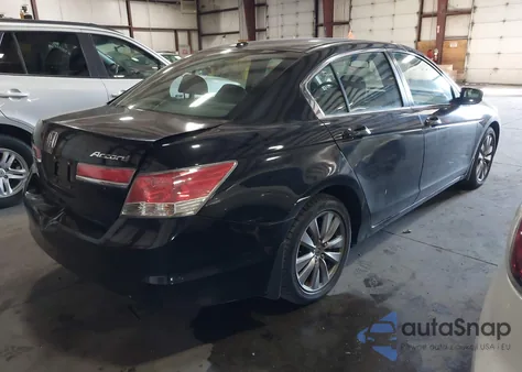 2011 Honda Accord 2.4 Ex-L z USA, uszkodzony, nr VIN 1HGCP2F8XBA080942